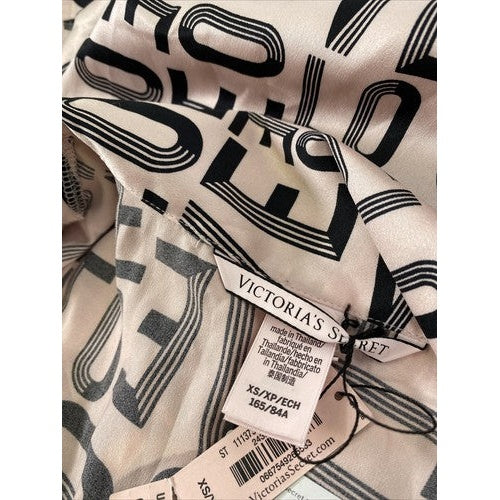 NEW Victoria's Secret Women's Pink Love Print Button Up Sleep Shirt Sz XS image 3