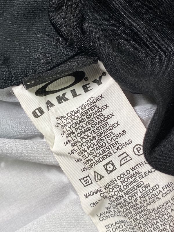 Oakley Men's Black/Beige Striped Unlined Swim Shorts - 40 image 4