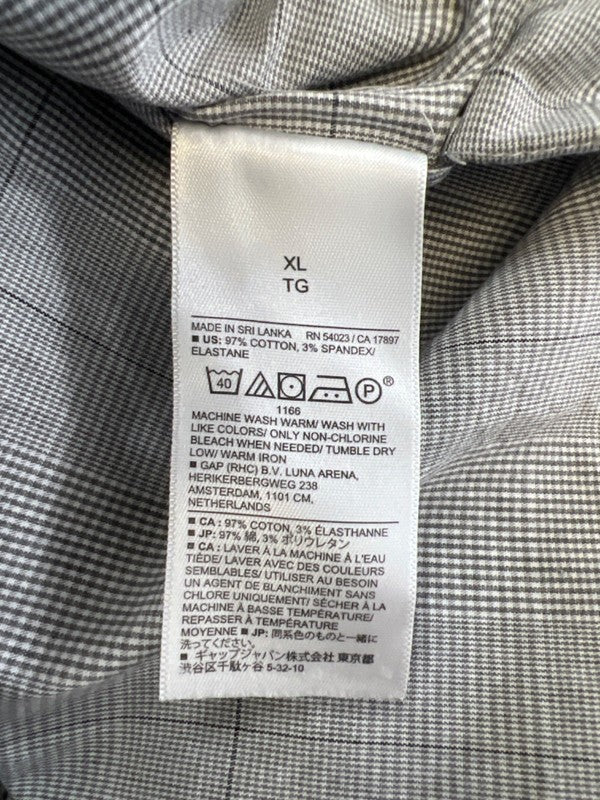 Banana Republic Men's Gray Plaid Untucked Fit Button Up Shirt - XL image 4