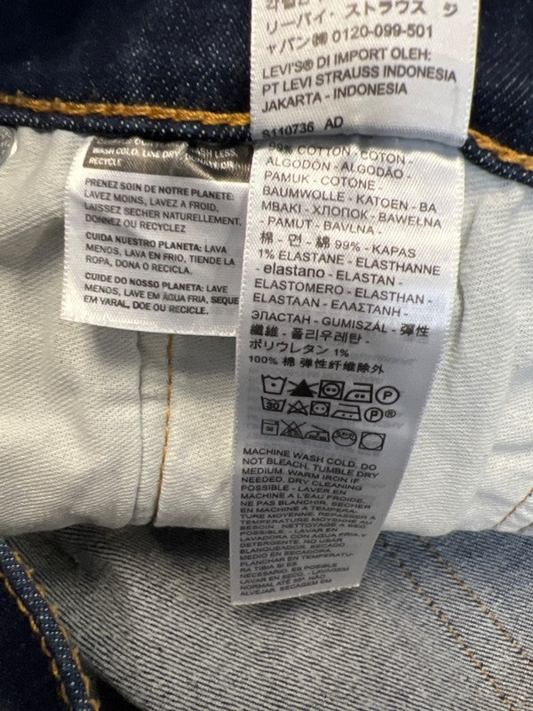 Levi's Men's Dark Wash 541 Athletic Fit Denim Jeans - 34x32 image 4