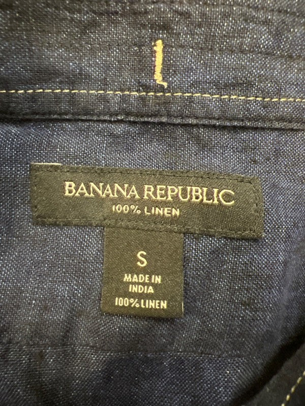 Banana Republic Men's Blue Linen Short Sleeve Button Up Shirt - S image 3