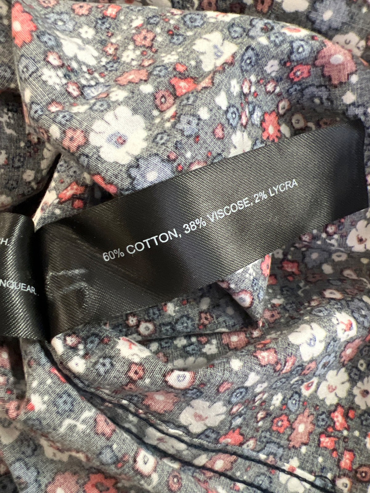 Denim and Flower Men’s Blue/Red Floral Long Sleeve Button Up Shirt - XL