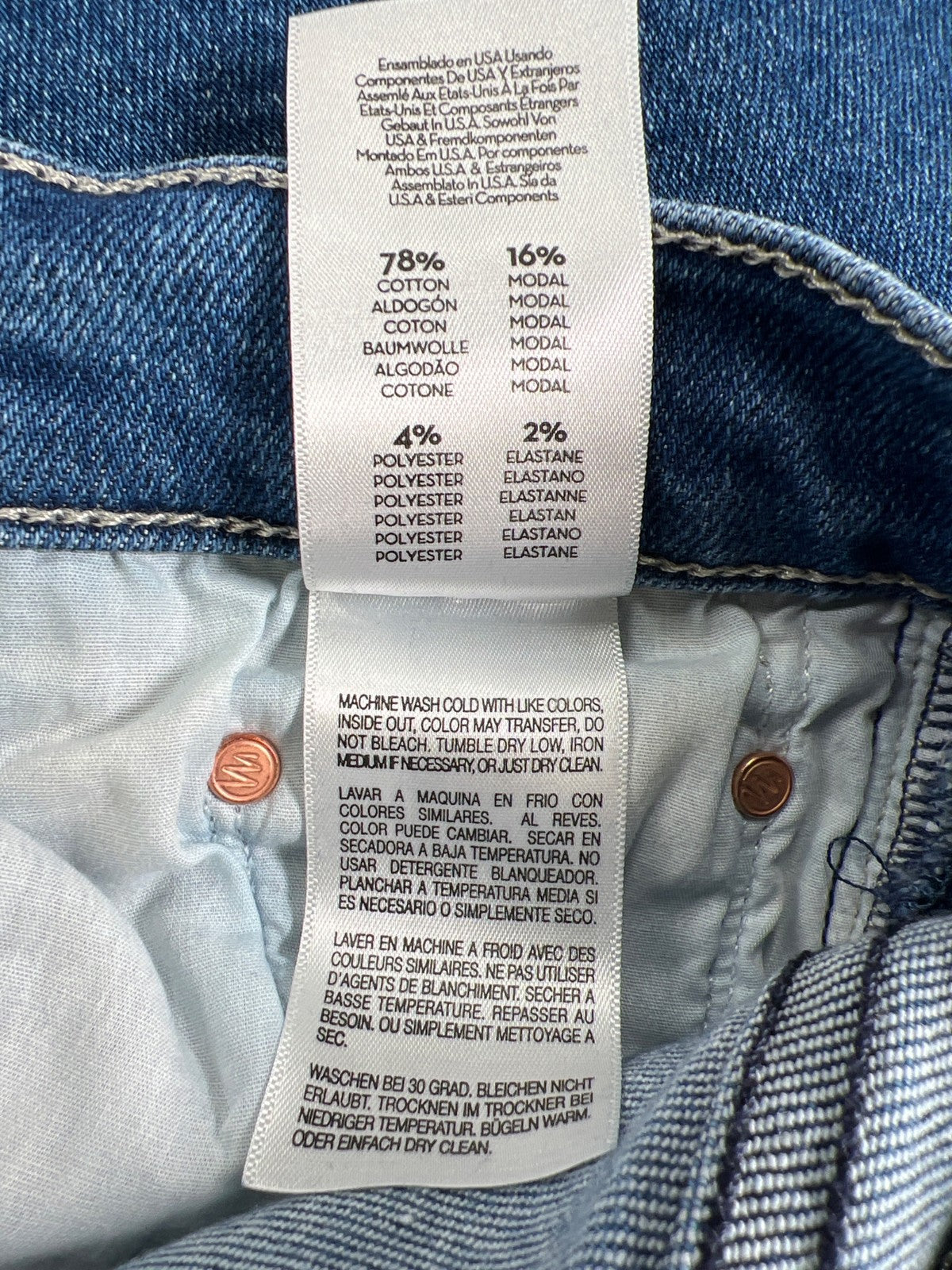 Mother Women’s Medium Wash The Insider Ankle Fray Denim Jeans - 27