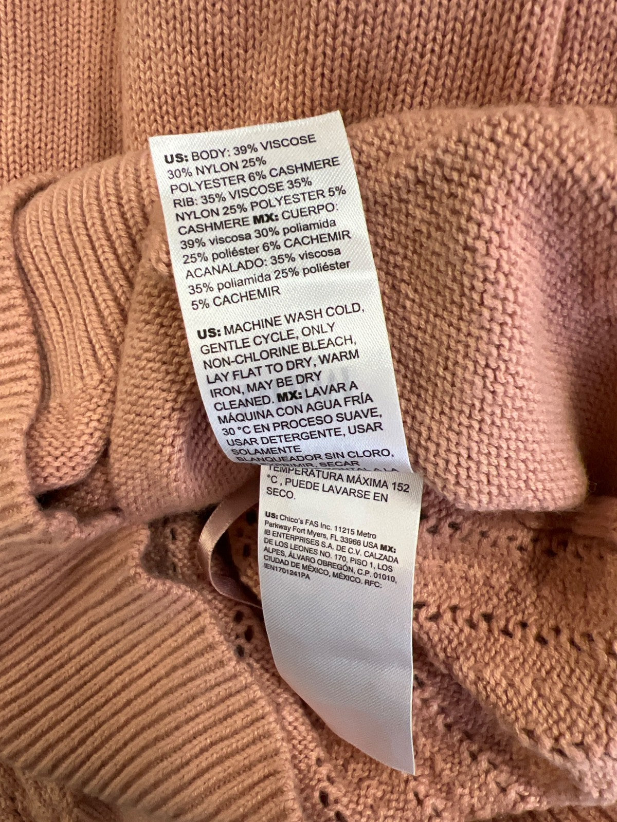 White House Black Market Women’s Pink Long Sleeve Knit Sweater - XS