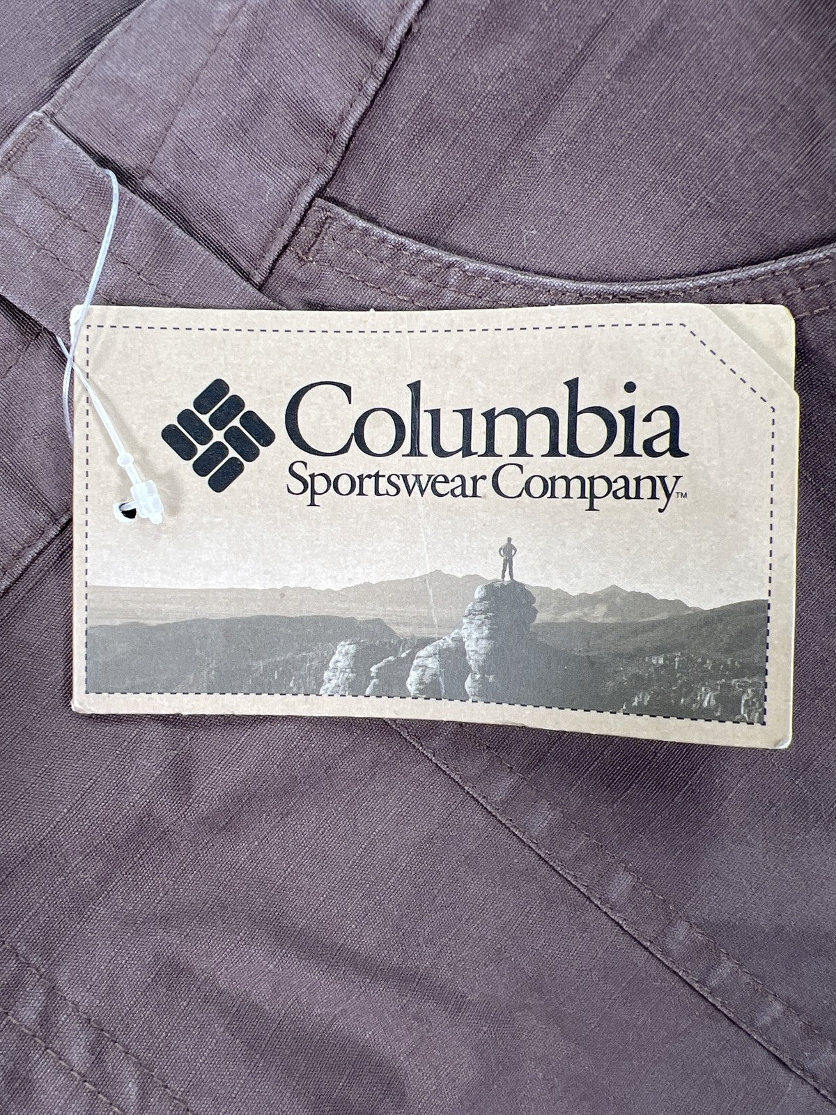 NEW Columbia Women’s Brown Zooma Falls Shorts - 14