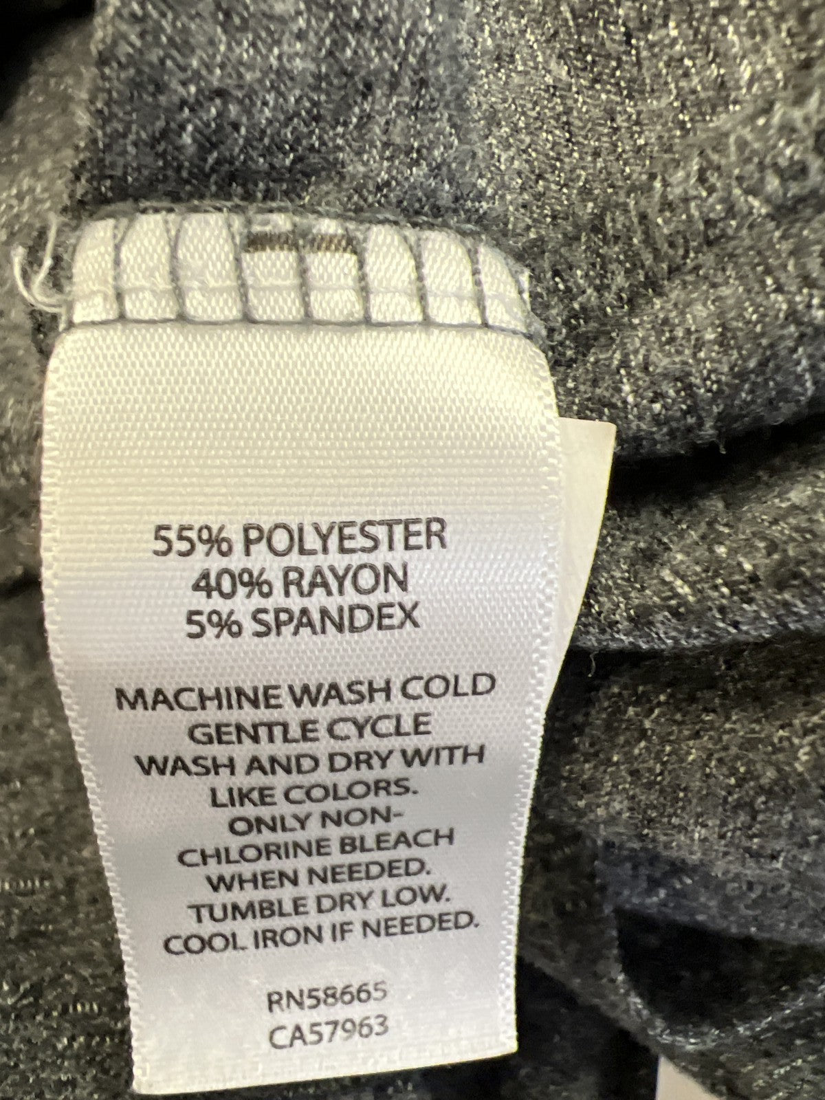 Athleta Women’s Gray Open Twist Back Long Sleeve Shirt - M