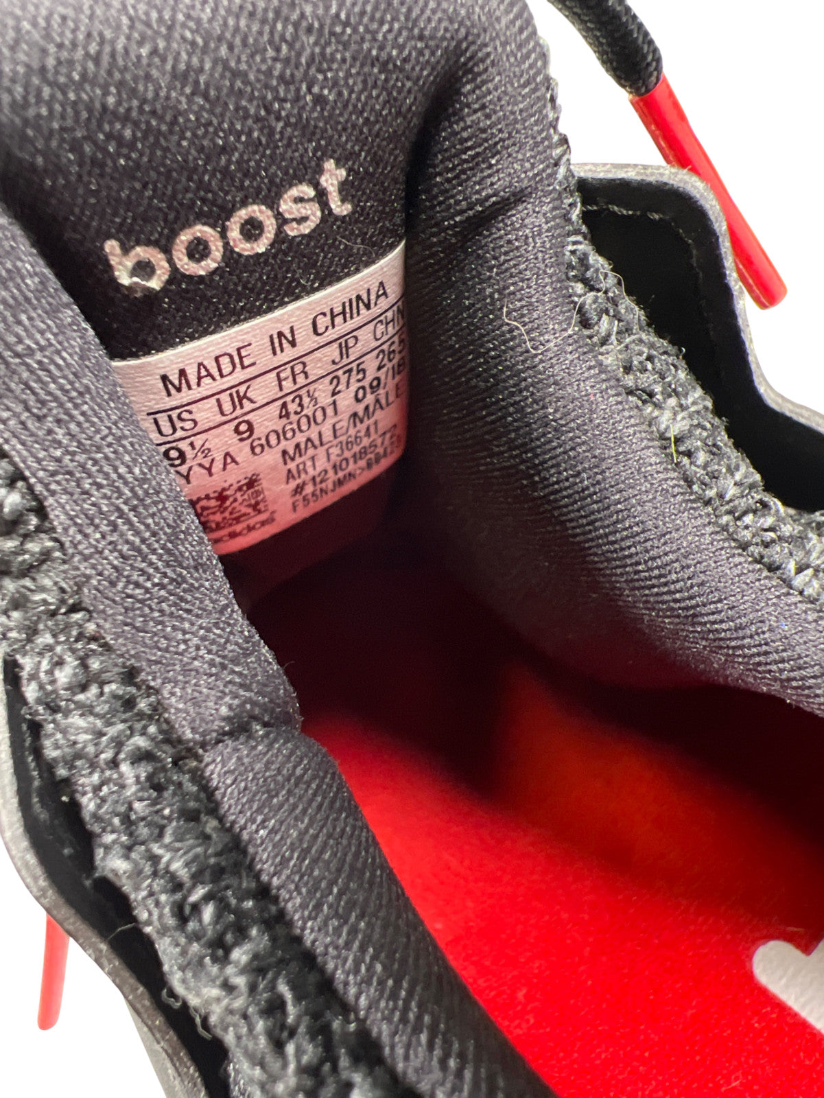 Adidas Men’s Triple Black Ultraboost Lace Up Athletic Sneakers - 9.5