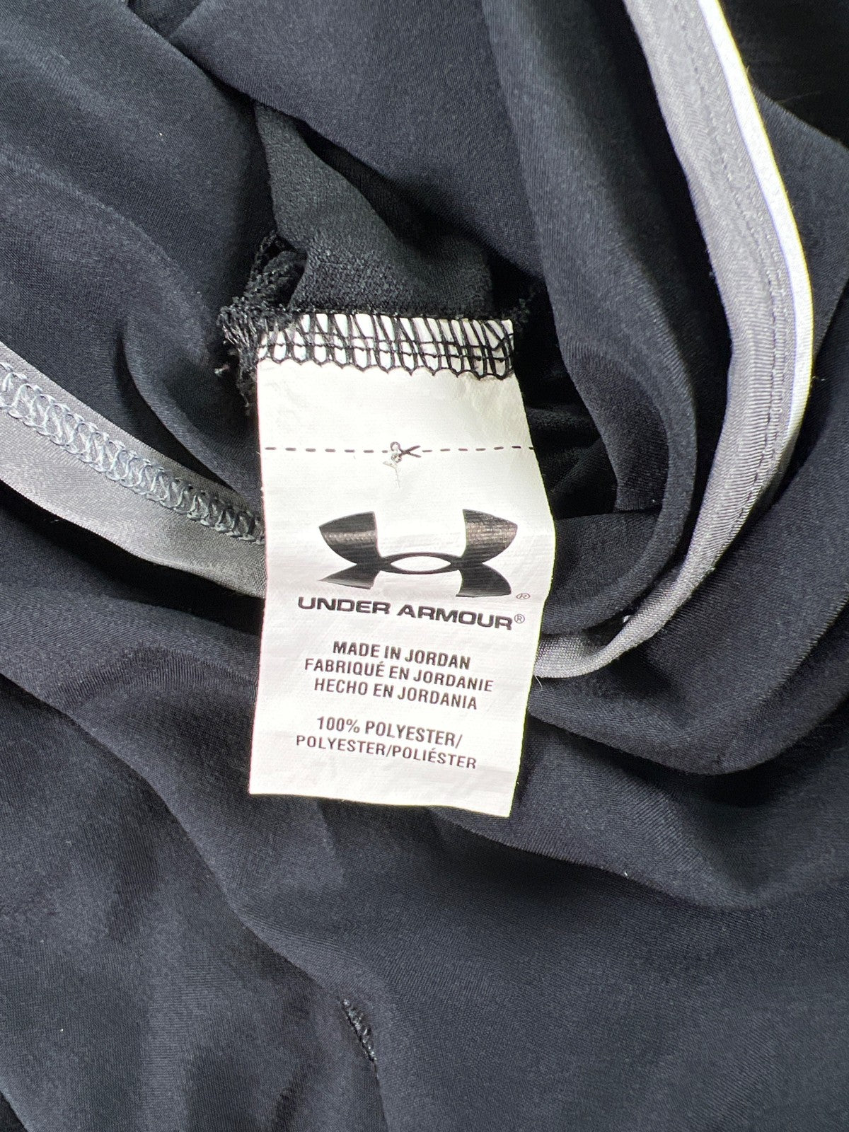 Under Armour Women’s Black Semi-Fitted Lined Athletic Running Shorts - M