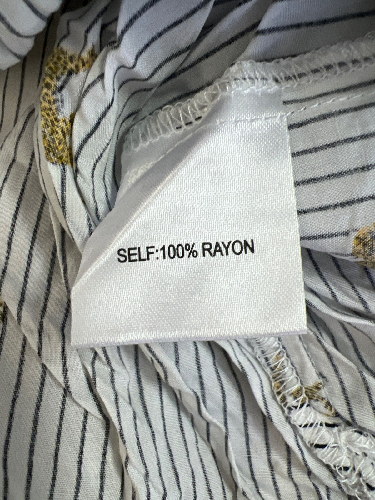 Jane and Delancey Women’s White Leopard Print Short Sleeve Button Up Blouse - XL