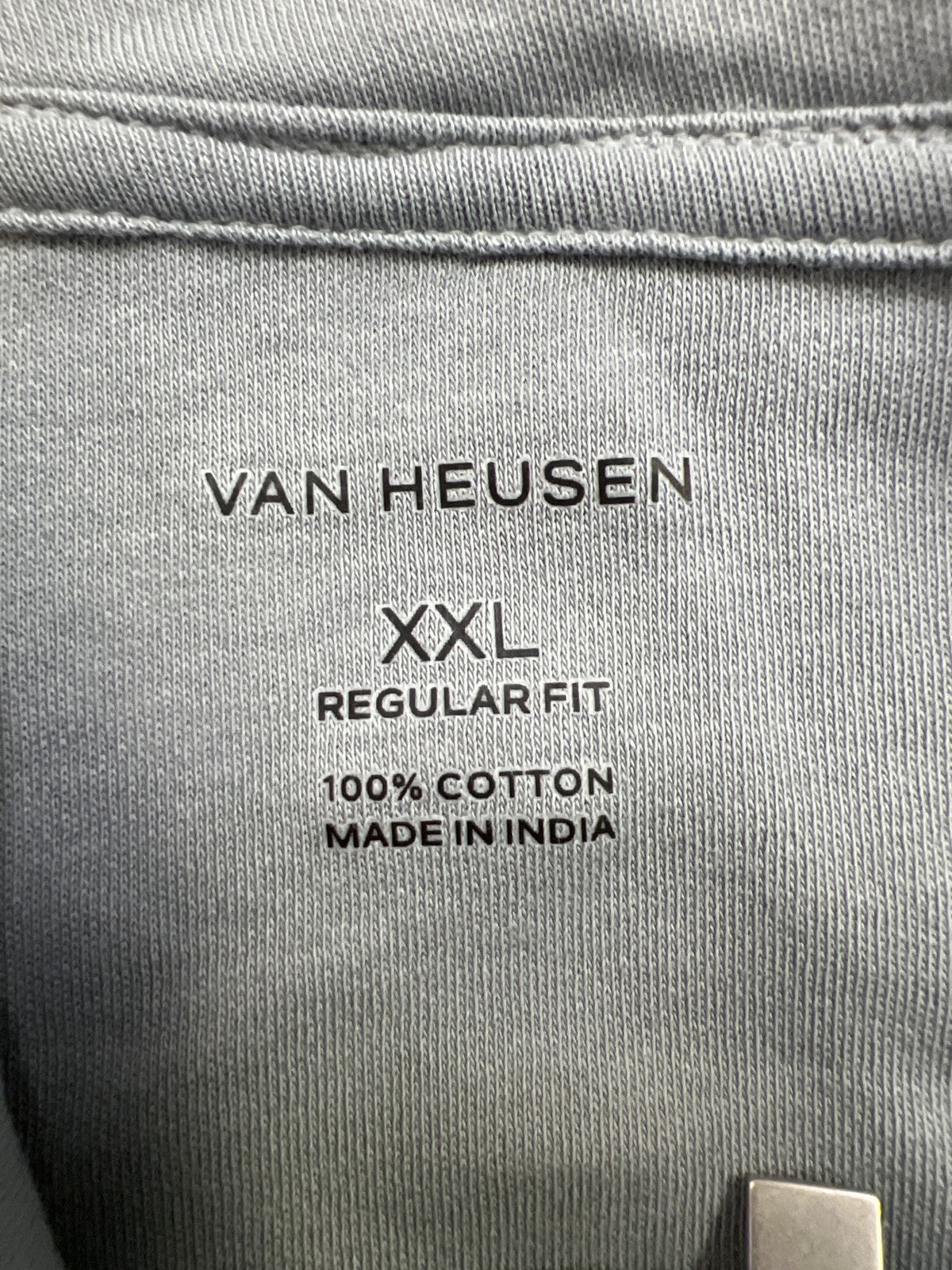 Van Heusen Men’s Gray Long Sleeve 1/4 Zip. Regular Fit Pullover Sweater - XXL