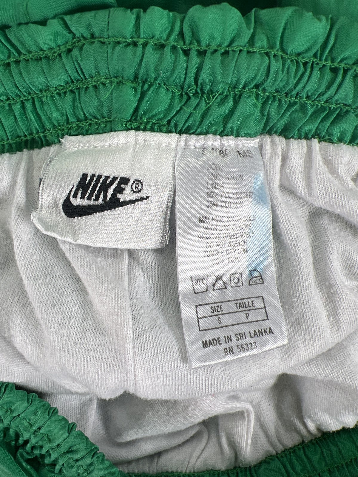 Nike Women’s Green Lined Windbreaker Track Pants - S
