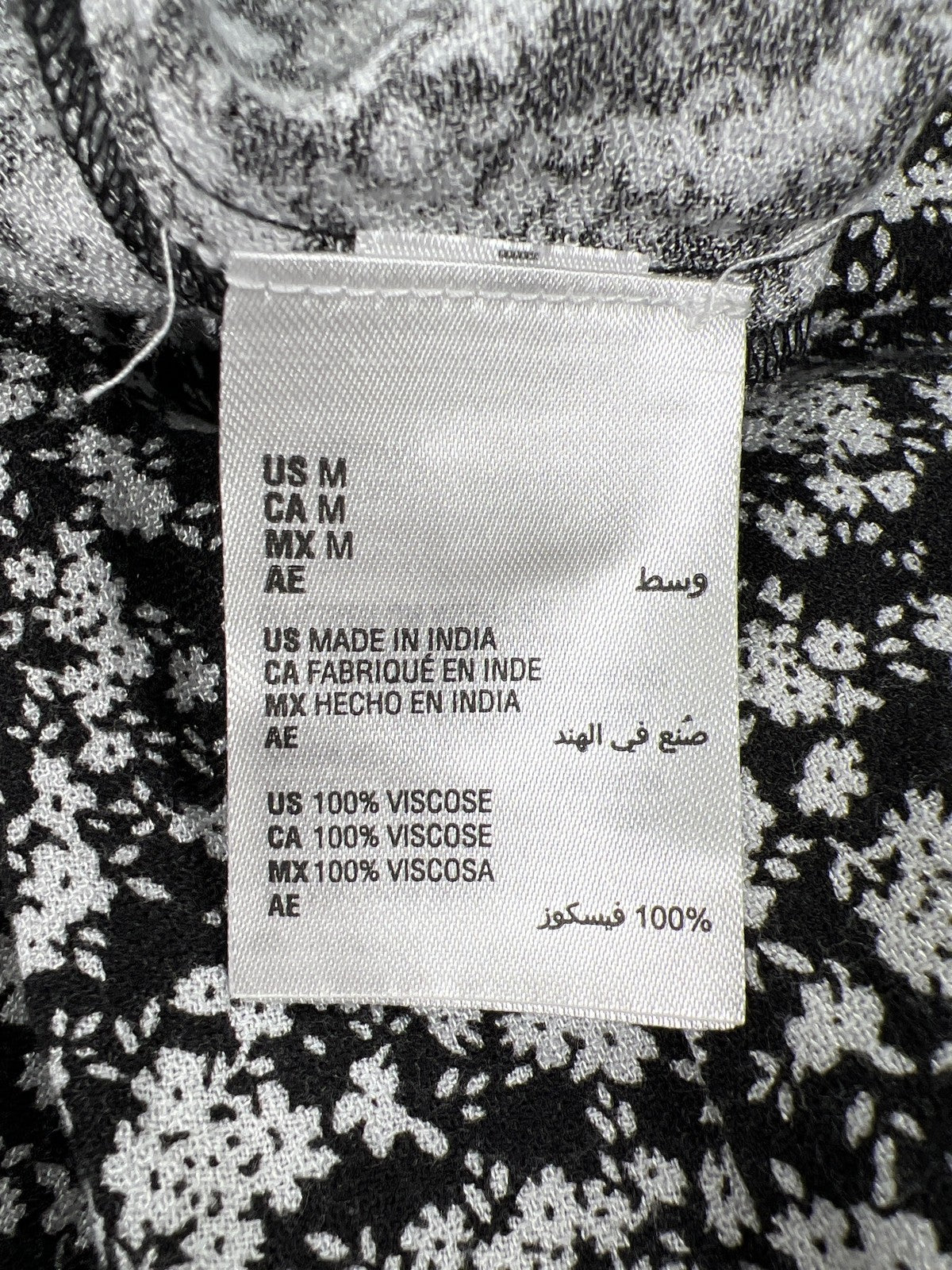 NEW And Now This Women’s Black/White Floral Side Slit Spring Skirt - M