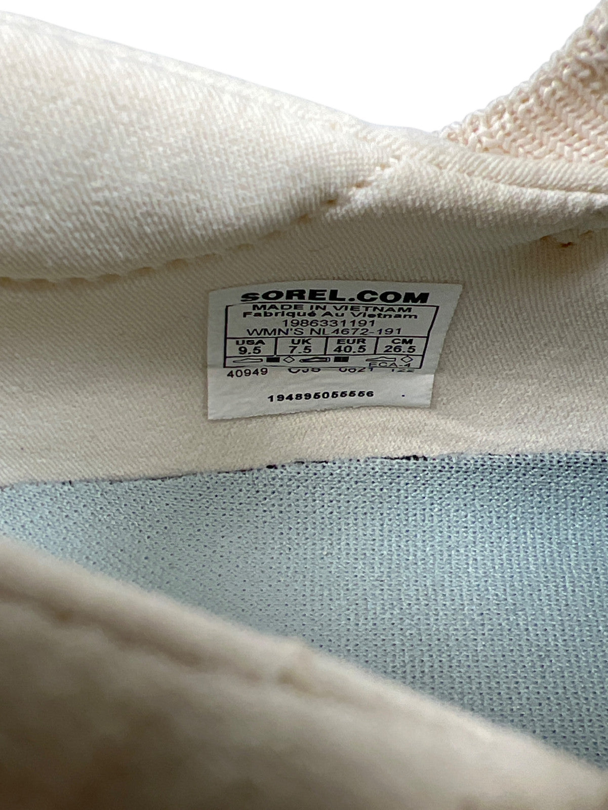 Sorel Women’s White/Ivory Explorer Blitz Lace Up Sneakers - 9.5