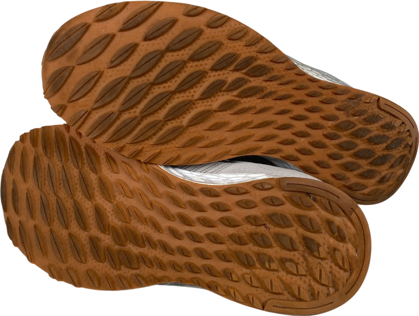 New Balance Women’s Gray Fresh Foam Lace Up Athletic Sneakers - 9.5