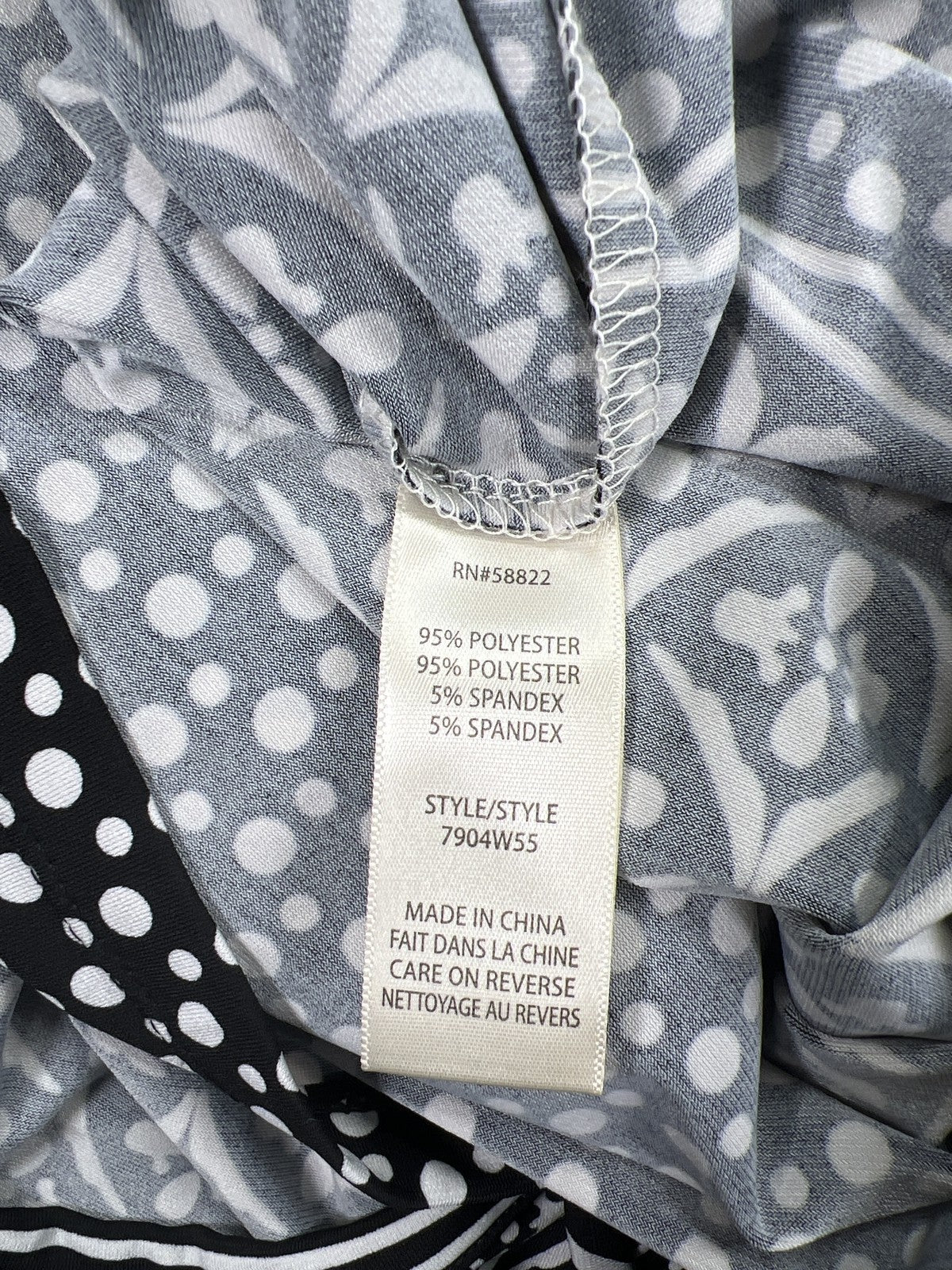 Max Studio Women’s Black/White Cap Sleeve Shift Dress - M