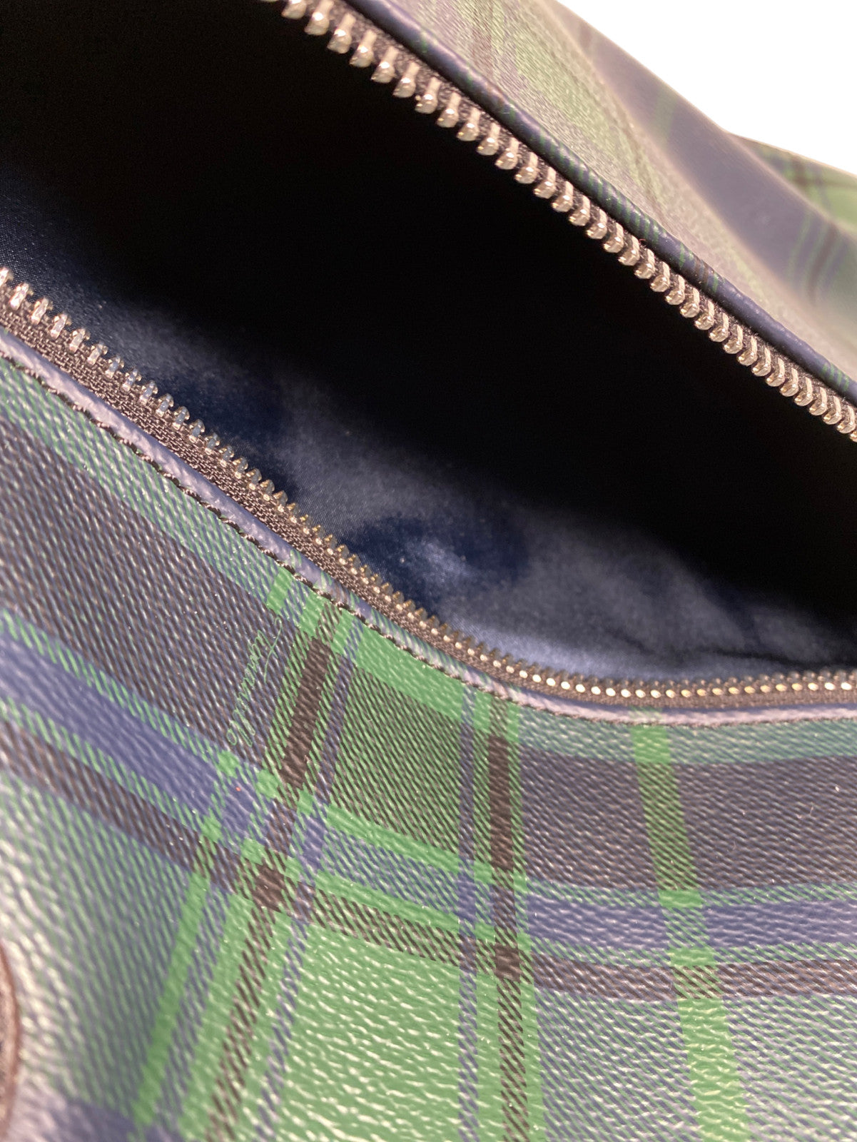 Tignanello Women’s Green/Blue Holiday Plaid Medium Tote Purse