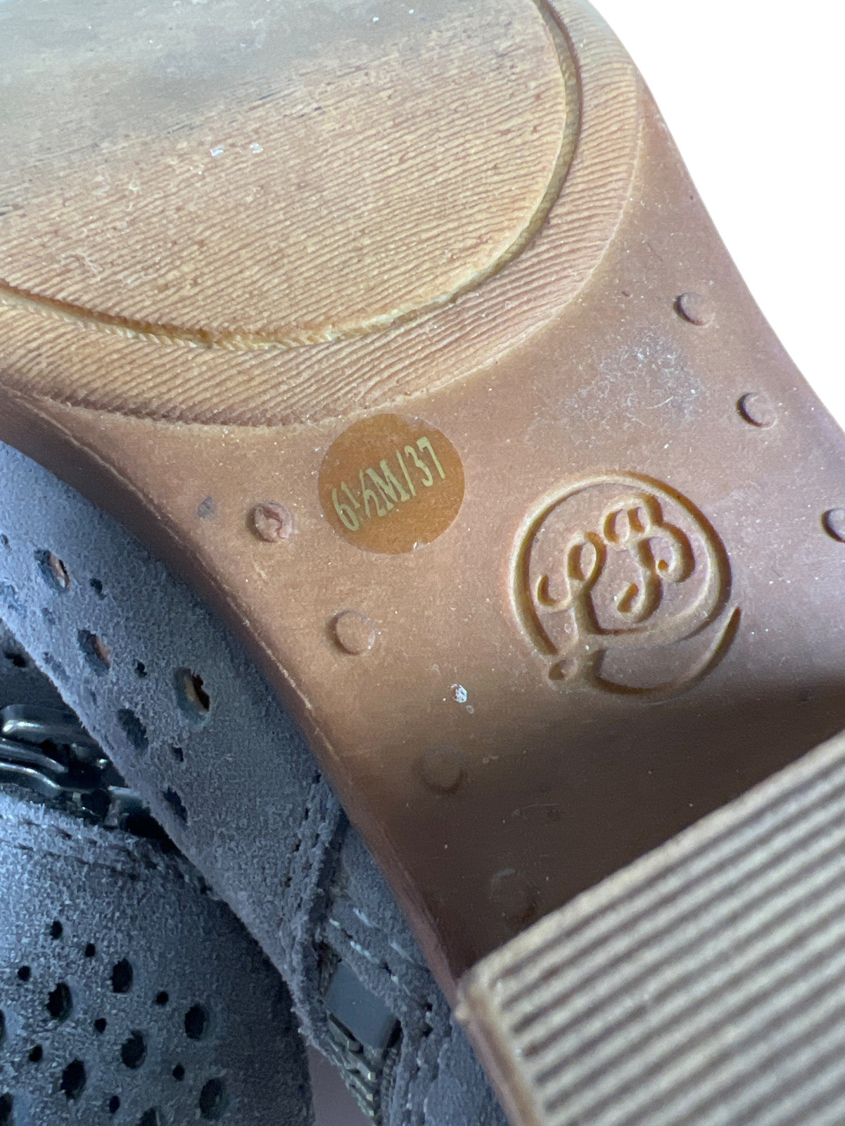 Lucky Brand Women’s Gray Perforated Basel Ankle Booties - 6.5