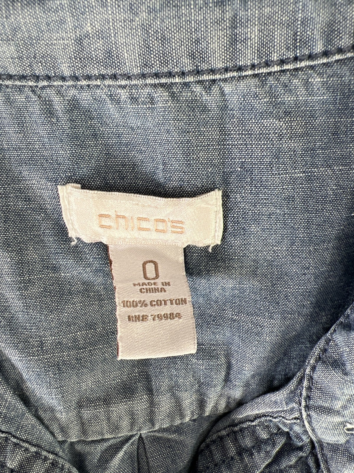 Chico’s Women’s Light Blue Chambray Button Up Top - 0/US S