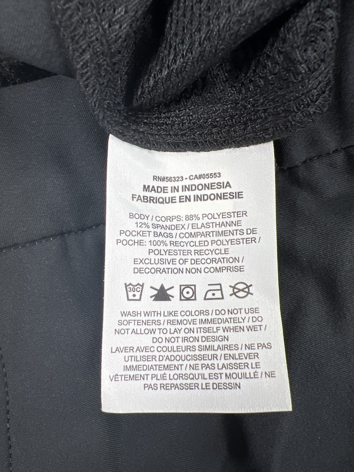 Nike Women’s Black Flex UV Victory Golf Cropped Athletic Pants - S