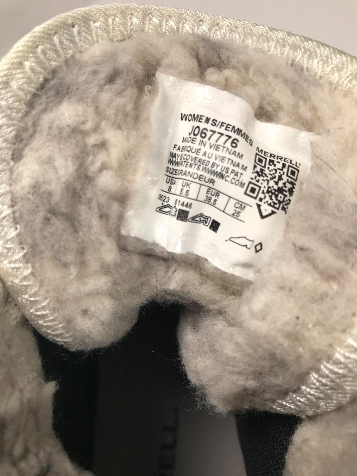 Merrell Women’s White. Angora 3 Thermo Mid Zip Waterproof Winter Boots - 8