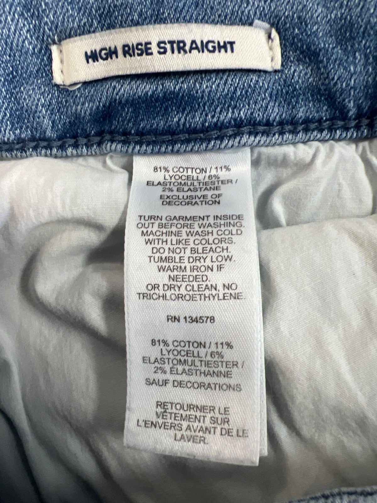 Vineyard Vines Women’s Light Wash/Ombre High Rise Straight Denim Jeans - 29