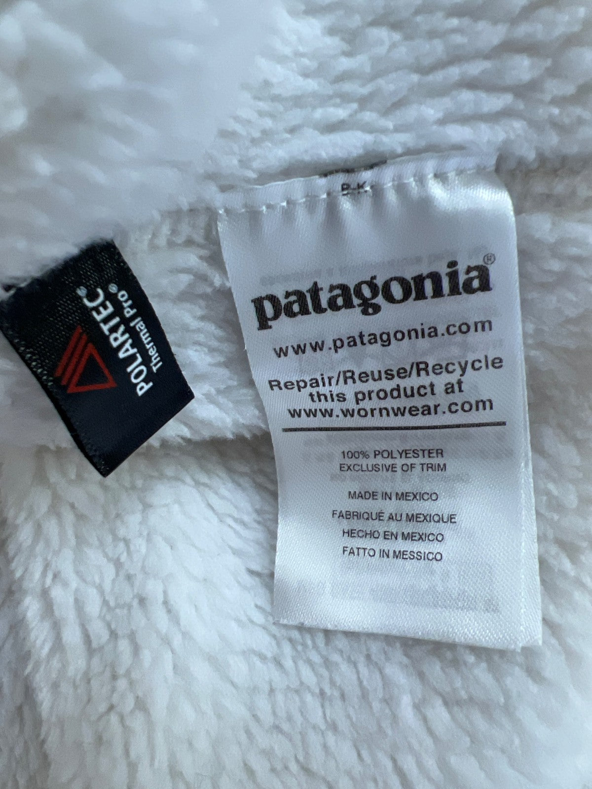 Patagonia Women’s White Re-Tool Snap-T Pullover Jacket - S