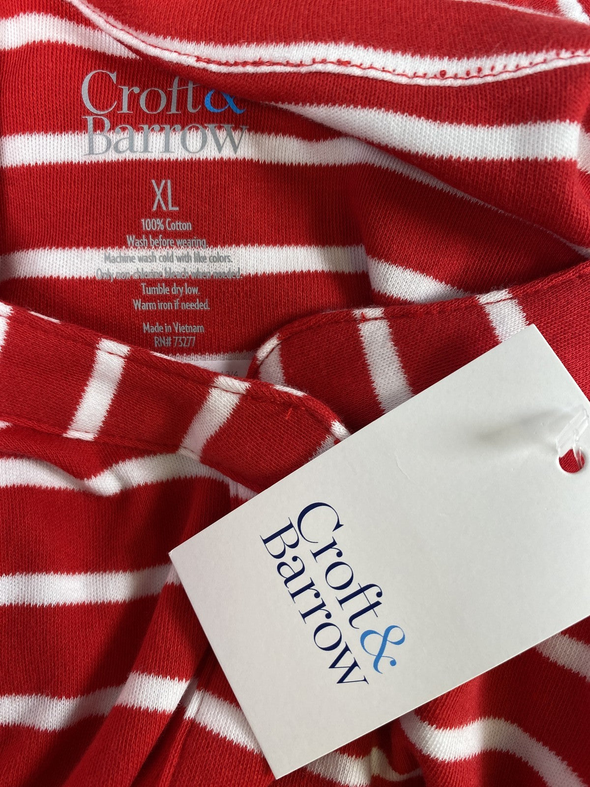 Croft and Barrow Women’s Red Striped 3/4 Sleeve V-Neck Pullover Shirt - XL