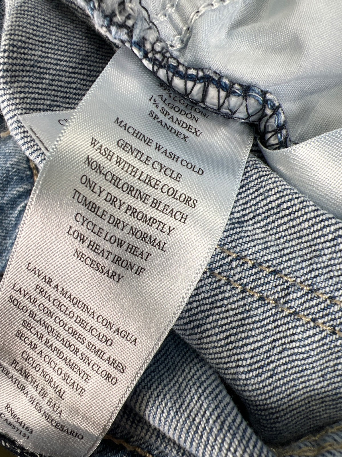 Calvin Klein Women’s Light Wash Loose Fit Straight Leg Denim Jeans - 10