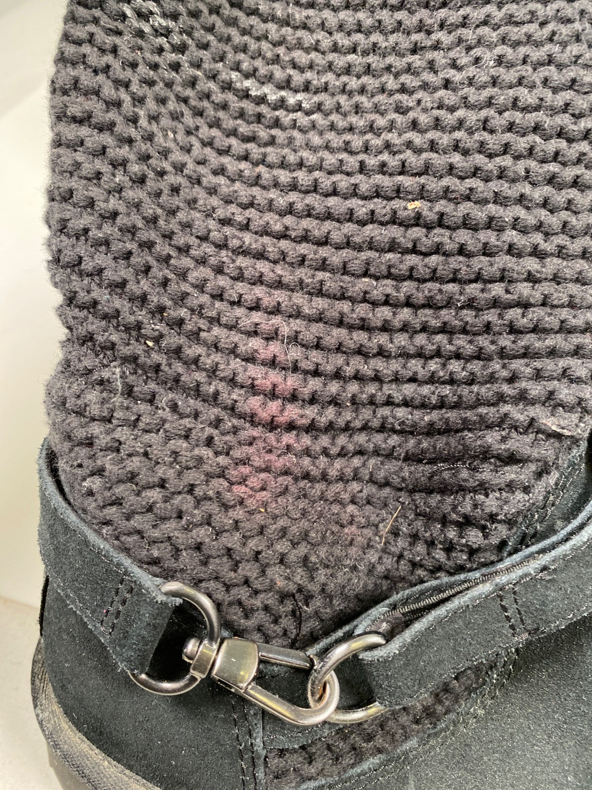 UGG Women’s Black Knit Purl Strap Twinface Short Boots - 6