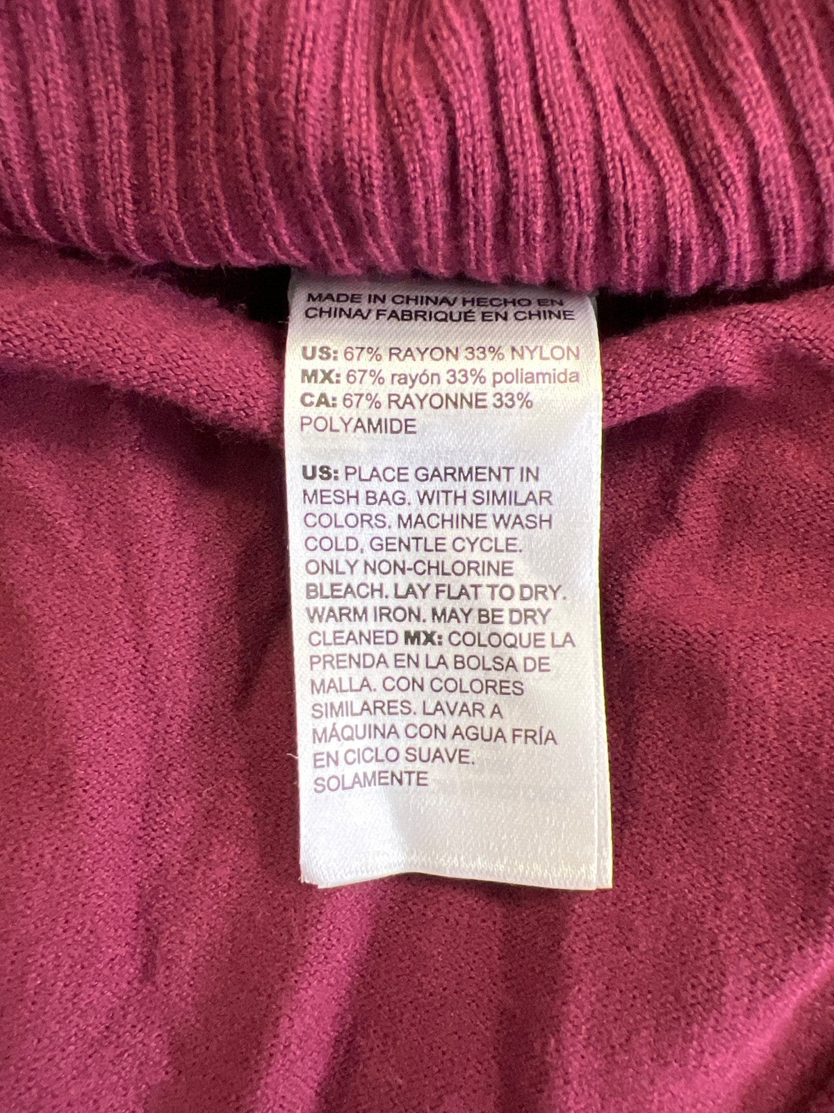 Chico’s Women’s Burgundy Long Sleeve Thin Knit Sweater - 1/US M