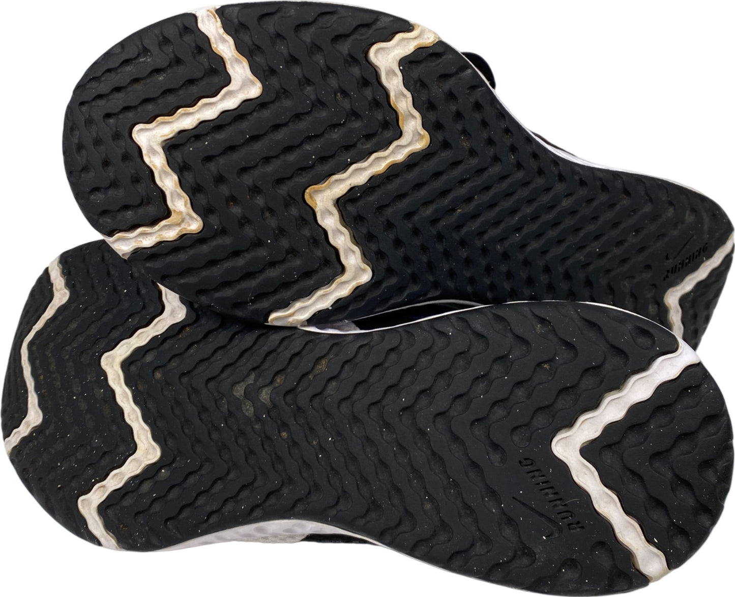 Nike Women’s White Revolution 5 Lace Up Athletic Sneakers - 8.5