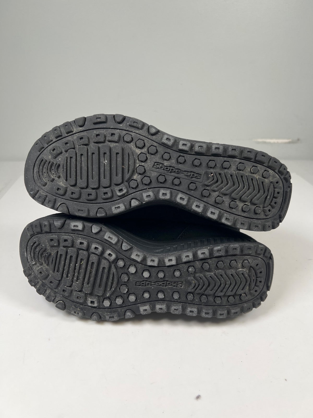 Skechers Women’s Black Shearling Shape Ups Boots - 7.5