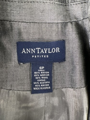 Ann Taylor Women's Gray Wool Blend One Button Blazer Jacket - 6 Petite image 3