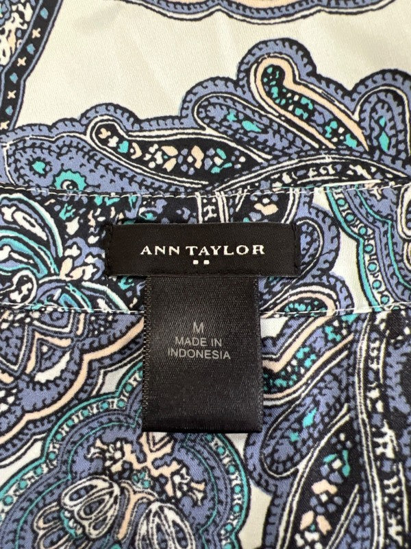 Ann Taylor Women's Blue Paisley Sleeveless Blouse - M image 3