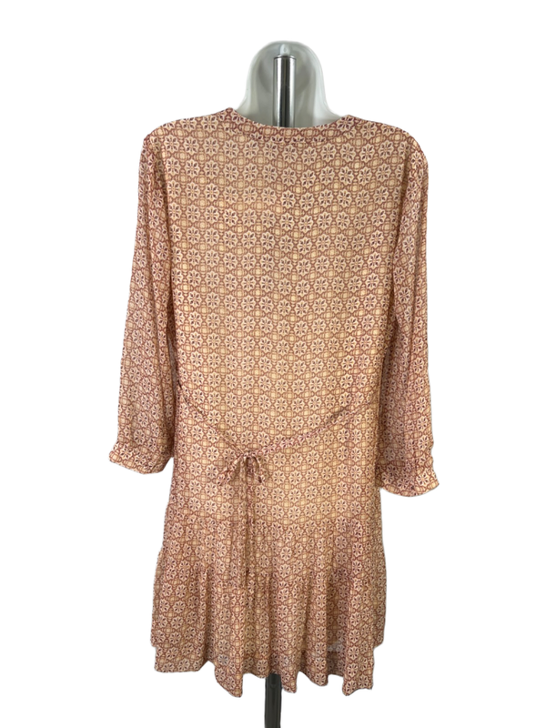Rose and Olive Women's Red/Beige 3/4 Sheer Sleeve Tiered Short Dress - M image 2