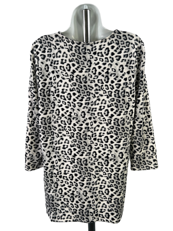 Chico's Women's White/Black Animal Print 3/4 Sleeve Shirt - 1/US M image 2