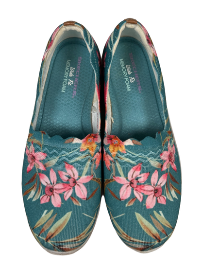 Skechers Women's Blue/Pink Floral Scallop Trim Slip On Shoes - 9 Wide image 3