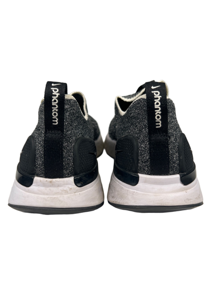 Nike Women's Black/White Oreo React Phantom Run Flyknit 2 Laceless Sneakers - 8 image 4