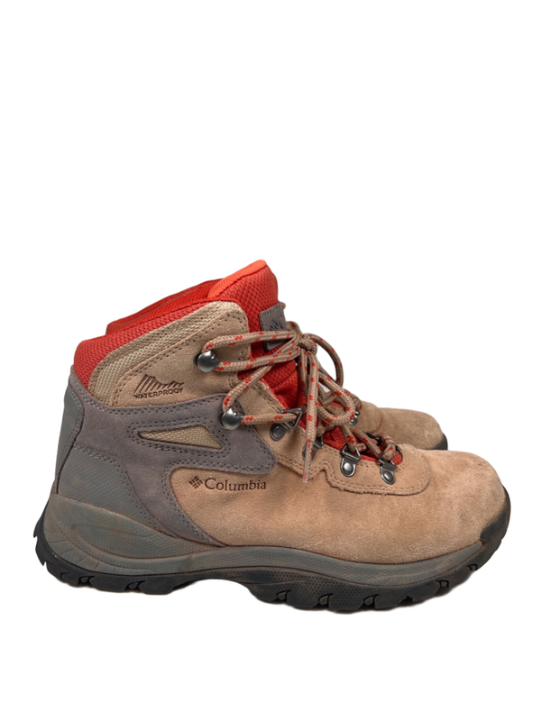 Columbia Women's Tan/Orange Newton Ridge Plus Waterproof Hiking Boots - 8.5