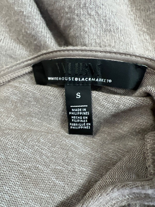White House Black Market Women’s Gray V-Back Long Sleeve Sweater - S image 3