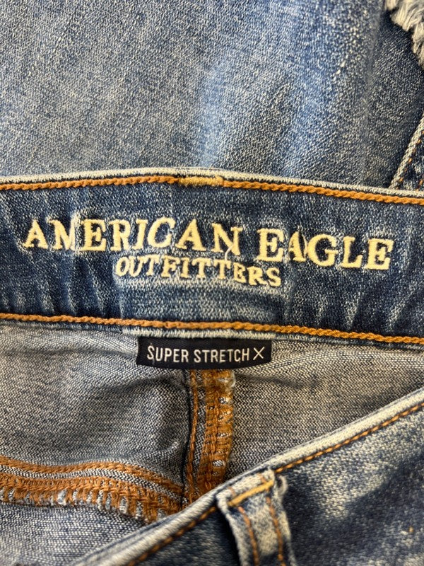 American Eagle Women's Medium Wash Super Stretch Denim Skirt - 8 image 3