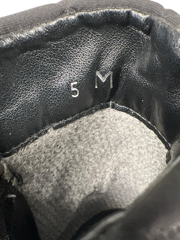 Sesto Meucci Women's Side Zip Short Ankle Booties - 5 image 8