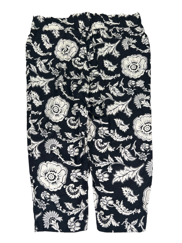 Calligraphie Women's Black Floral Linen Stretch Cropped Pants - Plus 2X image 2