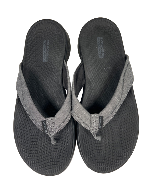 Skechers Women's Black/Gray Goga Mat Flip Flops - 10 image 3