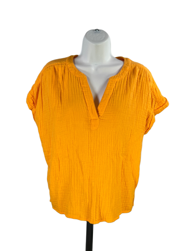 Tommy Bahama Women's Yellow Island Soft Gauze Short Cuff Sleeve Shirt - S