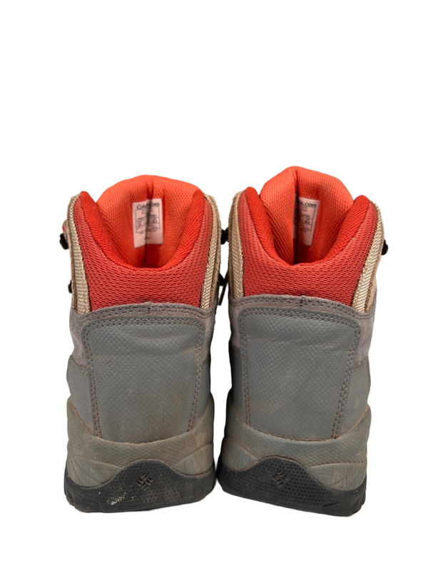 Columbia Women's Tan/Orange Newton Ridge Plus Waterproof Hiking Boots - 8.5 image 4