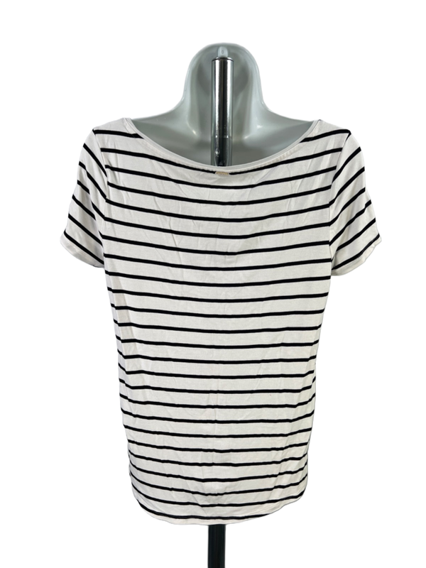 White House Black Market Women's White/Black Button Shoulder Tee Shirt - S image 2