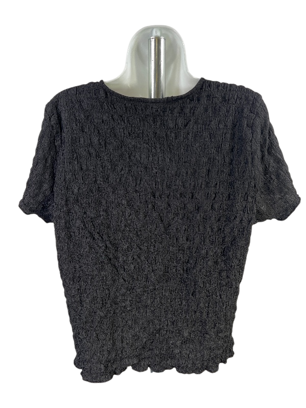 Torrid Women's Black Short Sleeve Textured Shirt - Plus 0 image 2