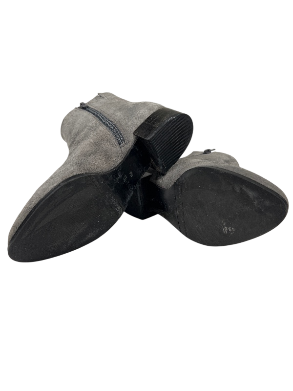 Vaneli Women's Gray Suede Side Zip Ankle Boots - 5 image 7
