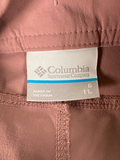 Columbia Women's Pink Bermuda Light Weight Hiking Shorts - 6 image 3